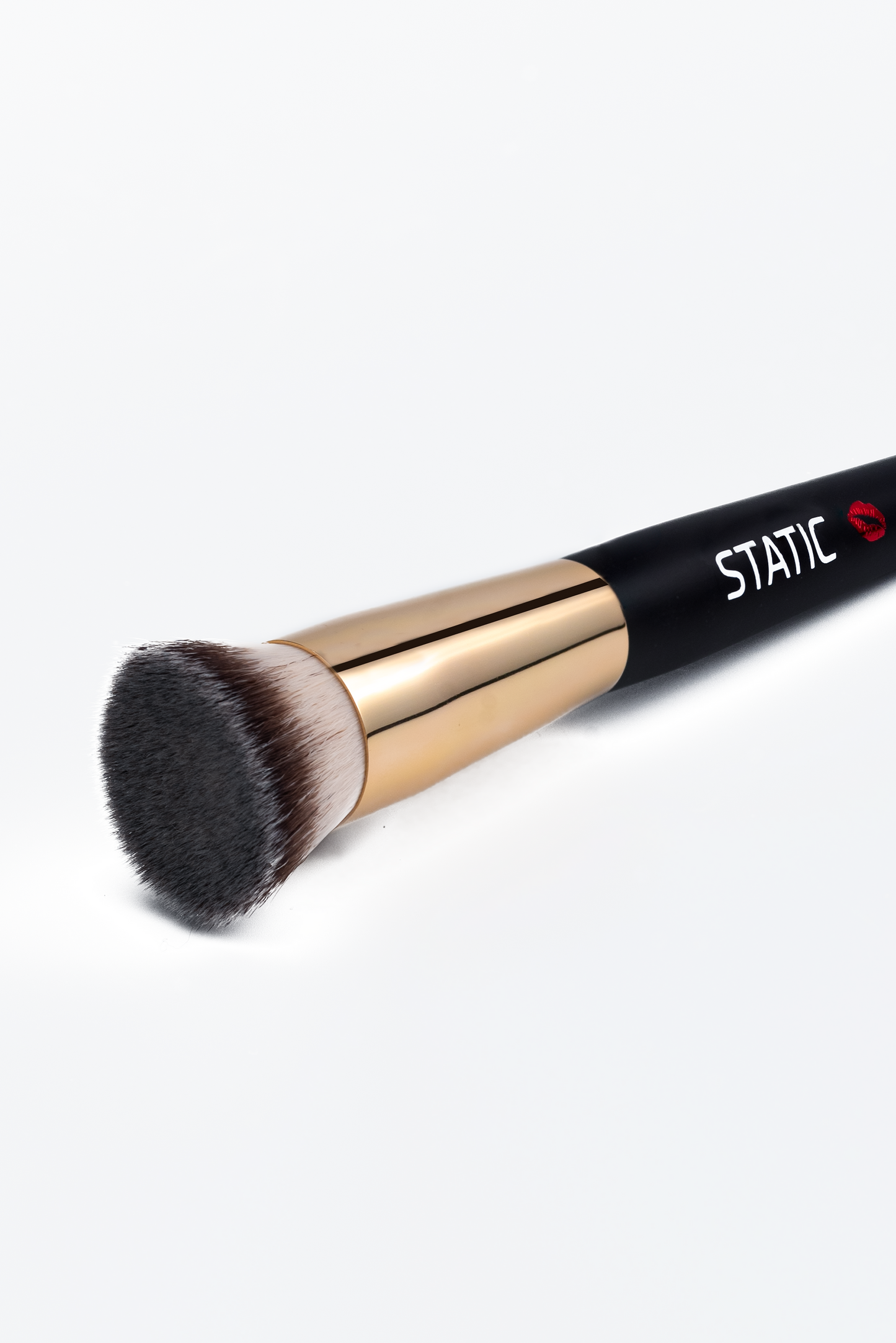 Foundation Brush 204