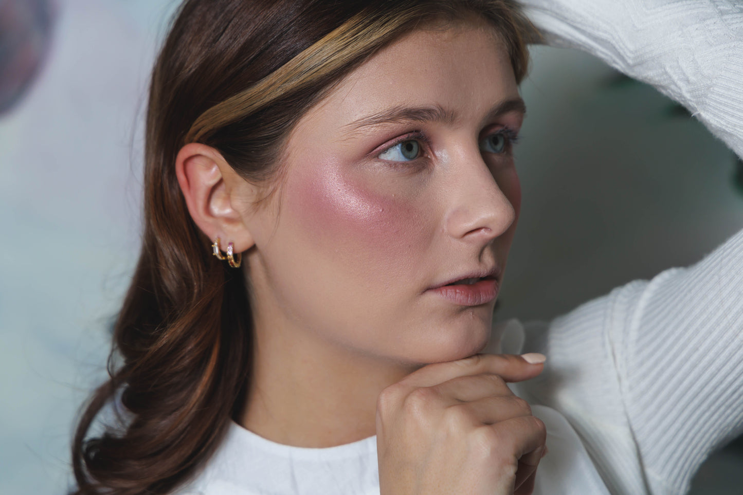 Mi Amour - A soft plum shimmer that adds depth and a flattering, ethereal glow.