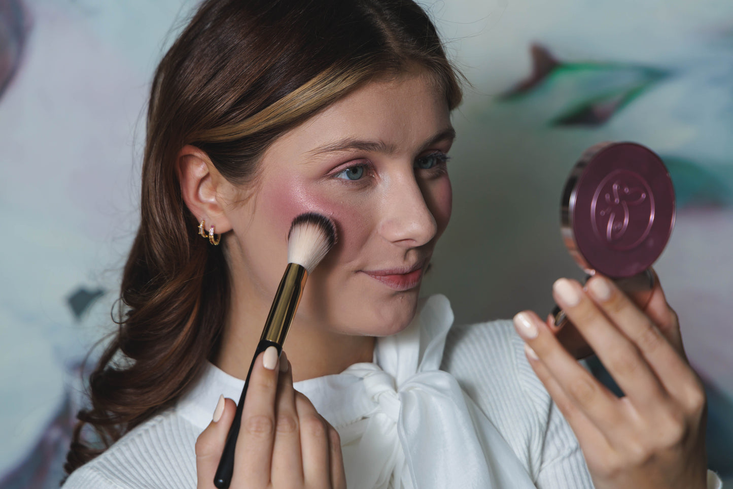 Mi Amour - A soft plum shimmer that adds depth and a flattering, ethereal glow.