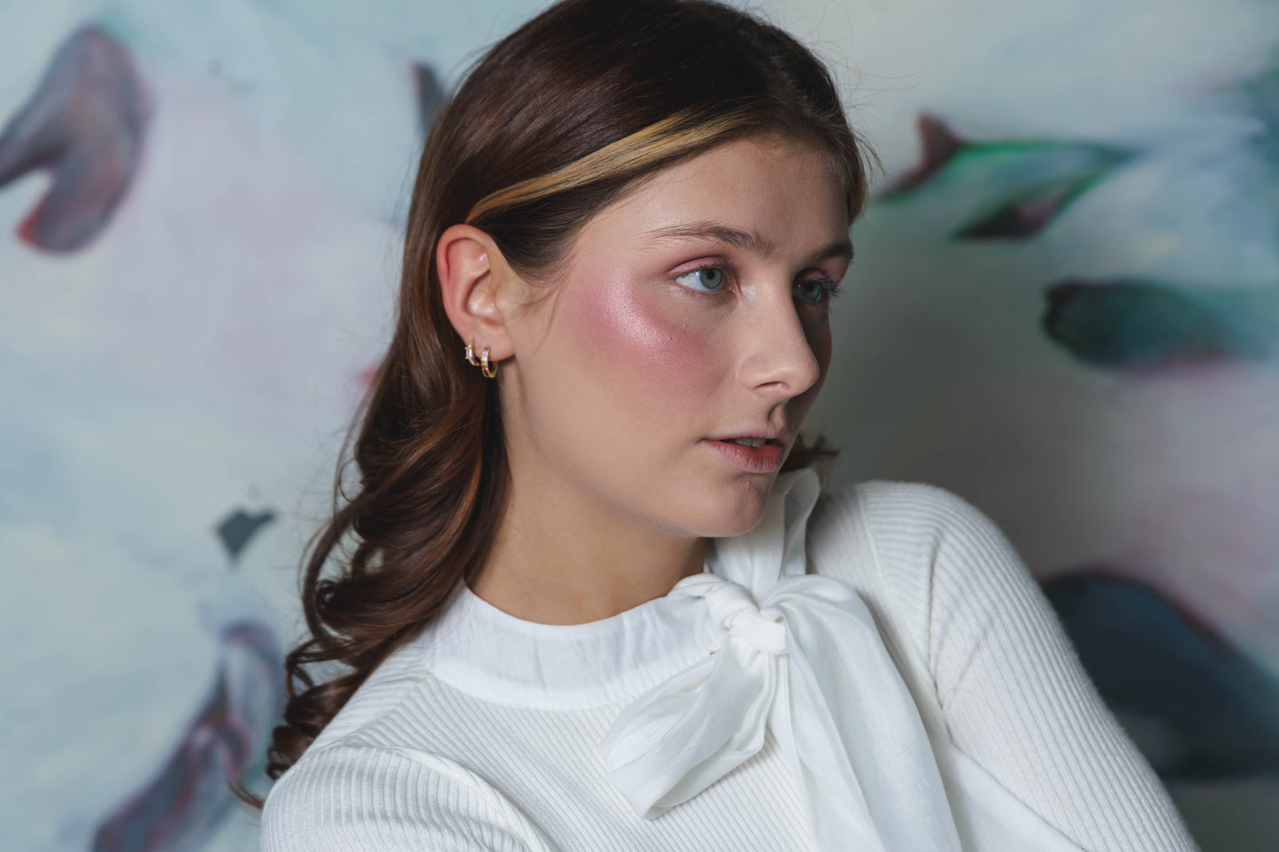 Mi Amour - A soft plum shimmer that adds depth and a flattering, ethereal glow.