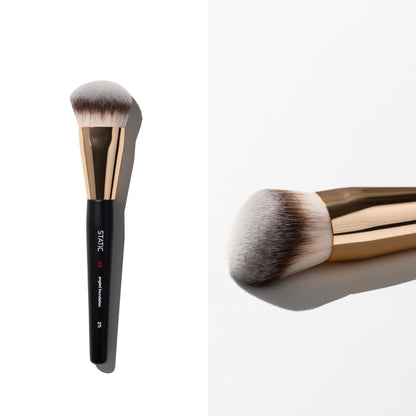 Brush 211 – Angled Foundation Brush