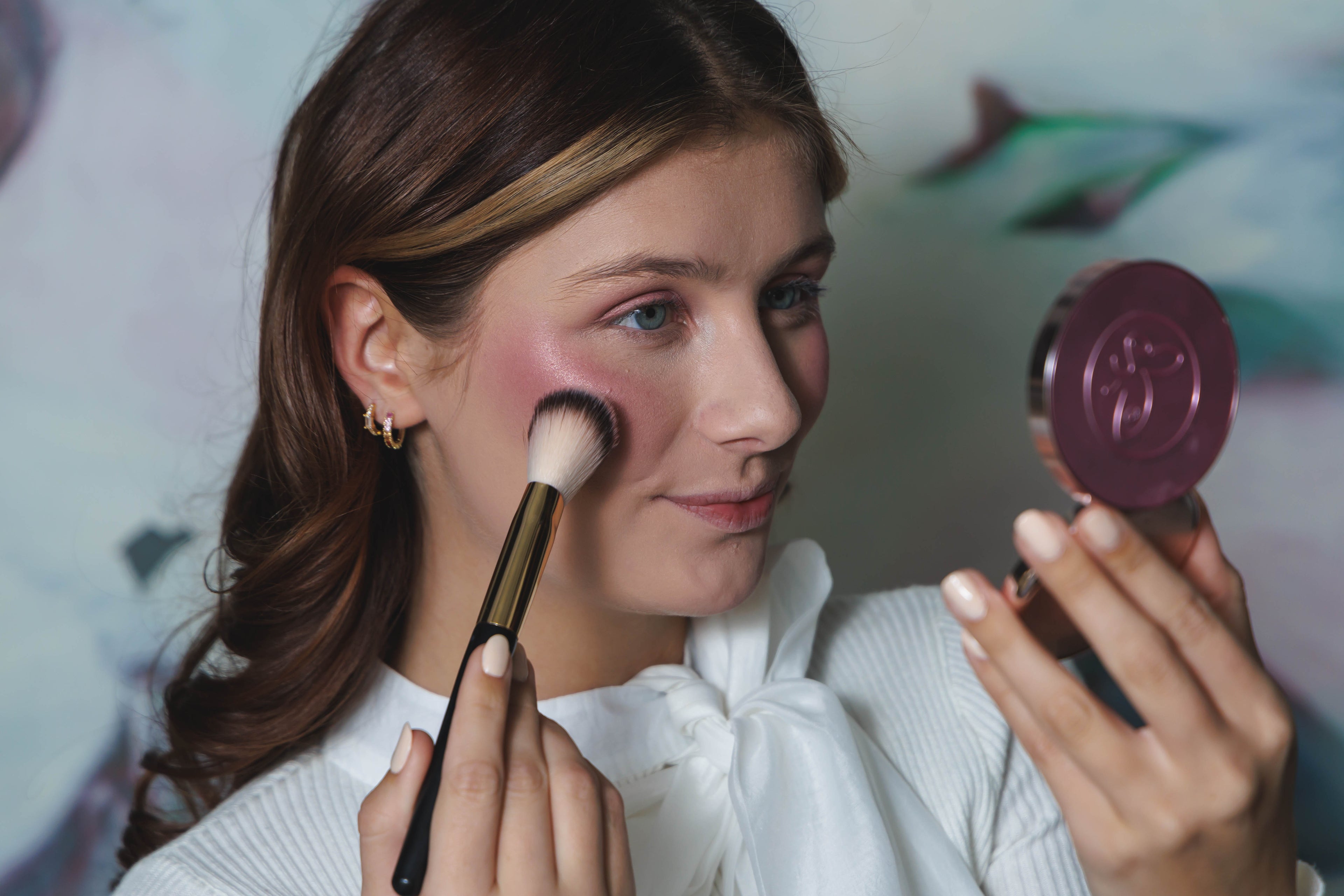 Mi Amour - A soft plum shimmer that adds depth and a flattering, ethereal glow.