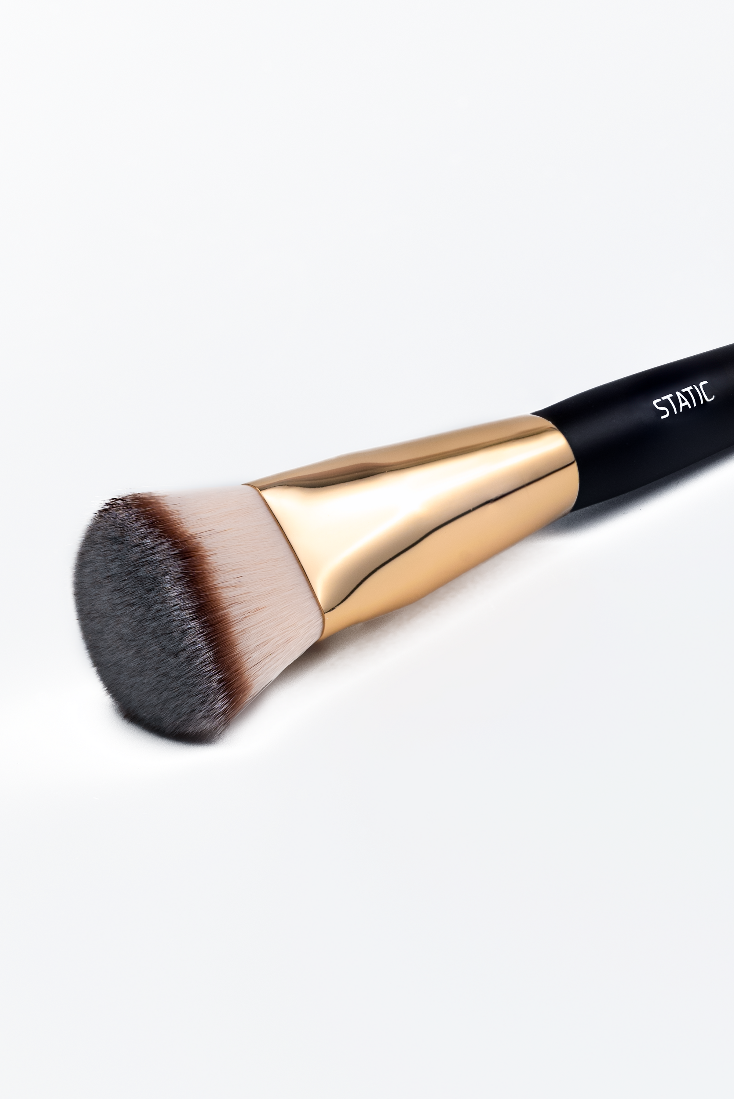 Foundation Brush 112